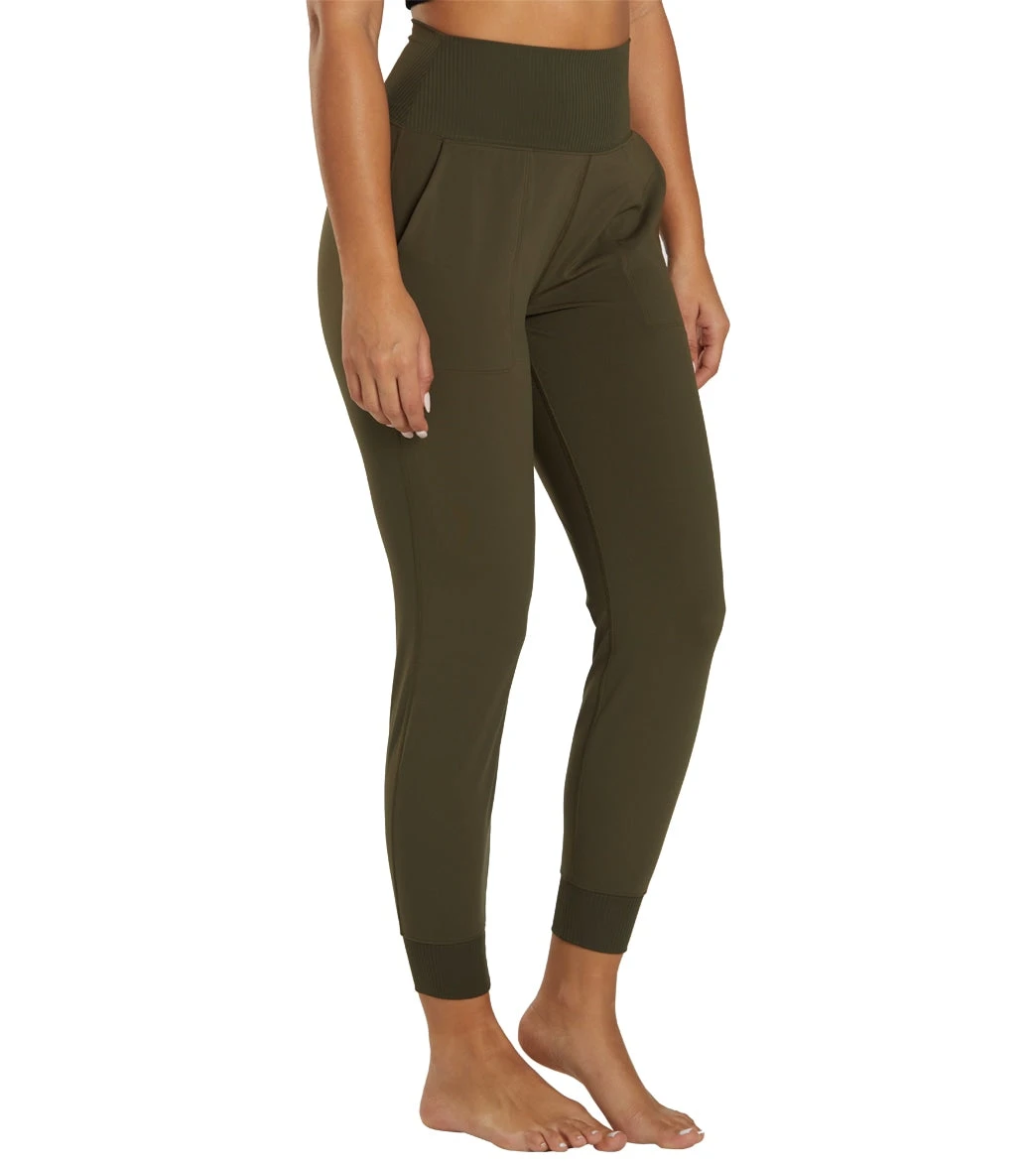 Spiritual Gangster Active Performance Jogger Leaf