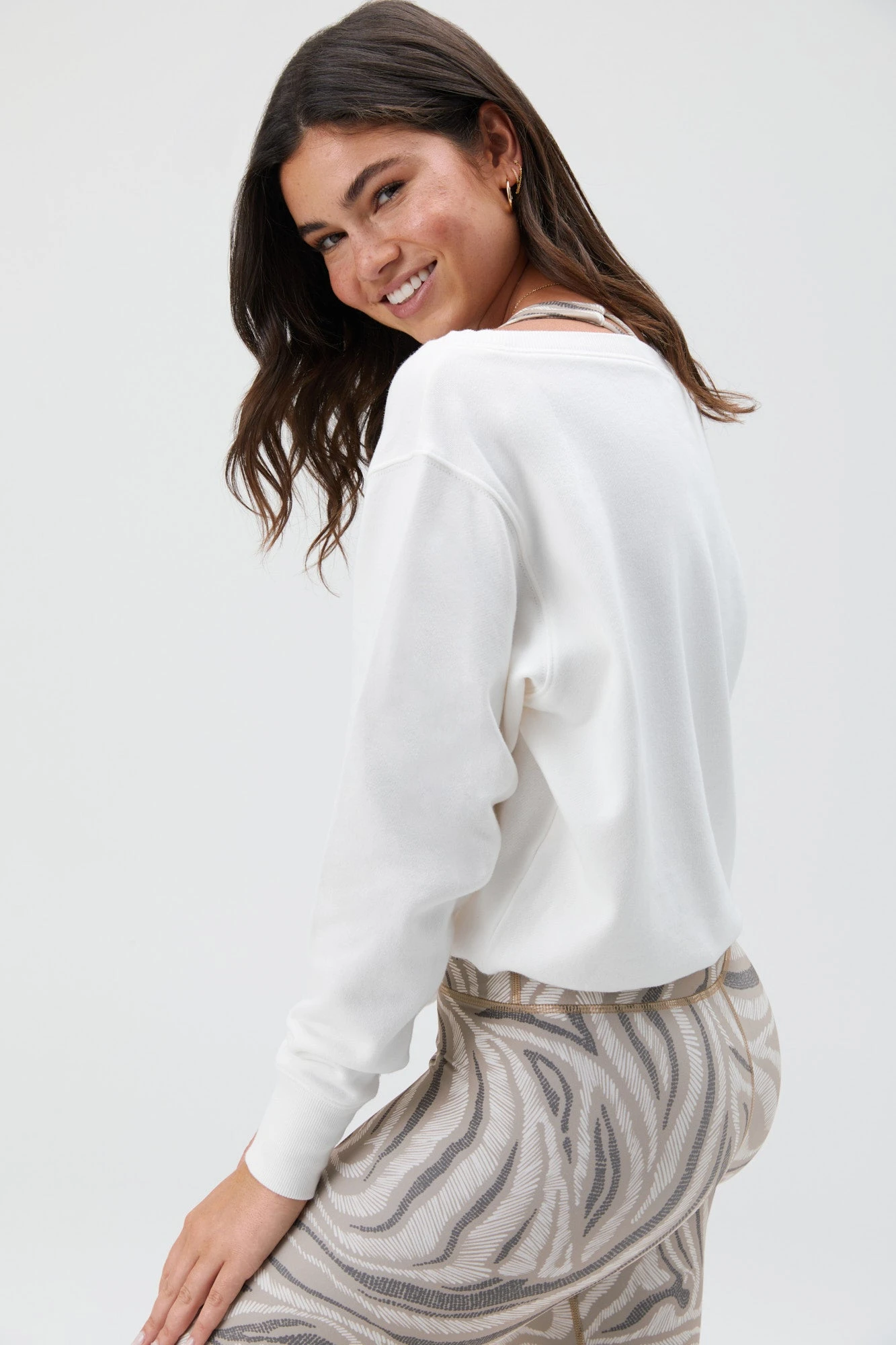 Spiritual Gangster Vida Off Shoulder Sweatshirt - Image 4